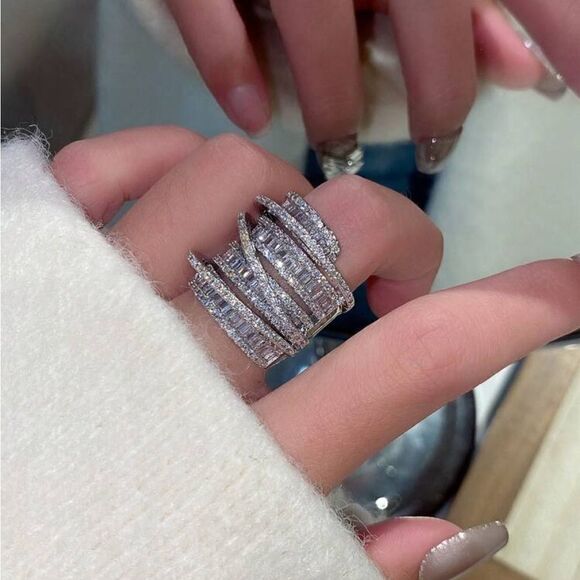 Diamond ring #1424 - Picture 1 of 5